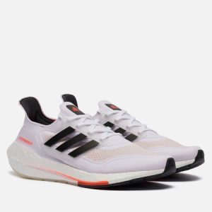 Кроссовки adidas Ultraboost 21 (S23863) белого цвета