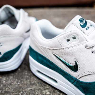 air max 1 jewel green suede