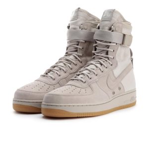 Nike Special Field Air Force 1 String (864024-200)