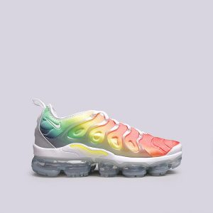 Air VaporMax Plus SNEAKER SEARCH