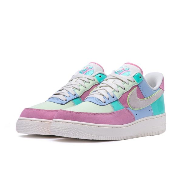 Nike  Air Force 1 07 (AH8462-400)