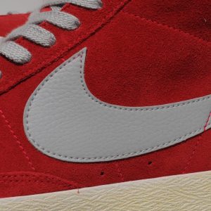 Nike Blazer High Vintage Suede (stitching.)
