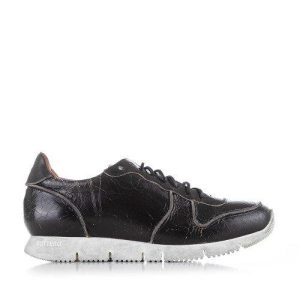Buttero B8011 Carrera Sneakers Crackle Black (B8011CRK-UG-NERO)