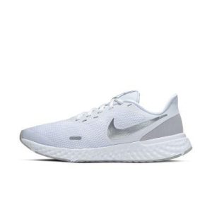 Женские беговые кроссовки Nike Revolution 5 (BQ3207-100)