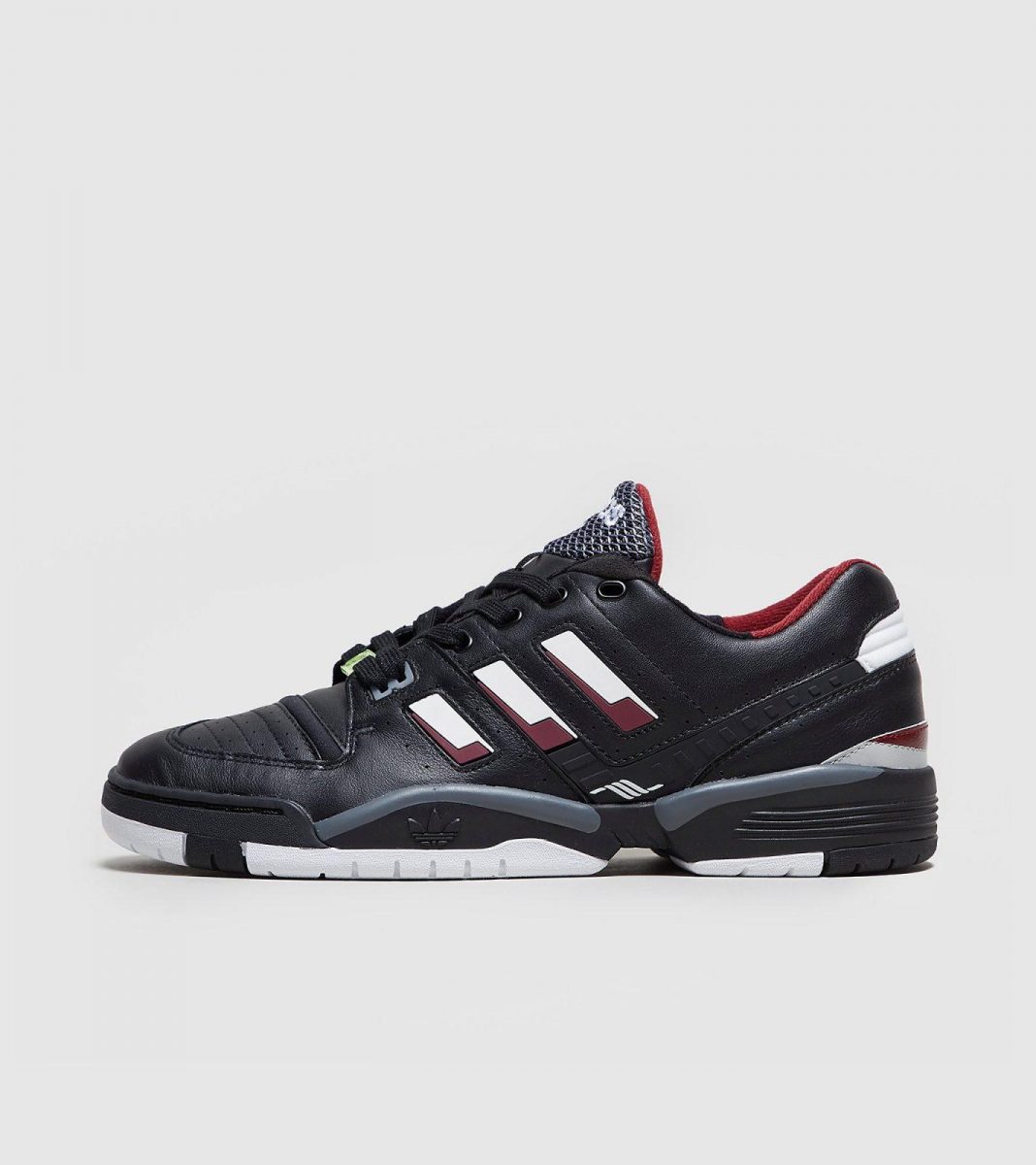 adidas torsion comp black