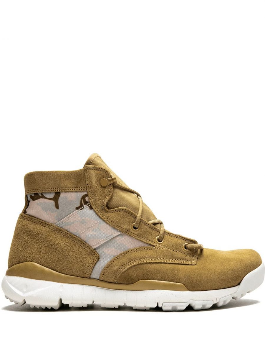 nike sfb chukka