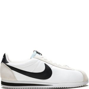 Nike  Classic Cortez (902806-100)