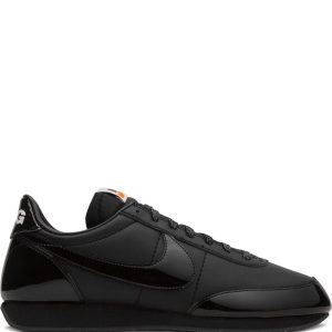 Nike x Comme des Garcons Night Track Wiht (AQ3695-001)