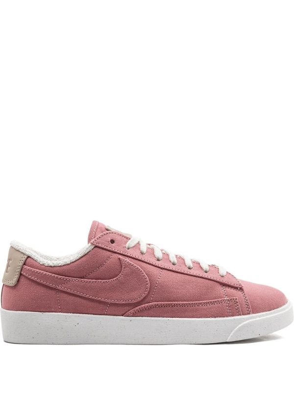 Nike  W Blazer Low LX (AV9371-600)