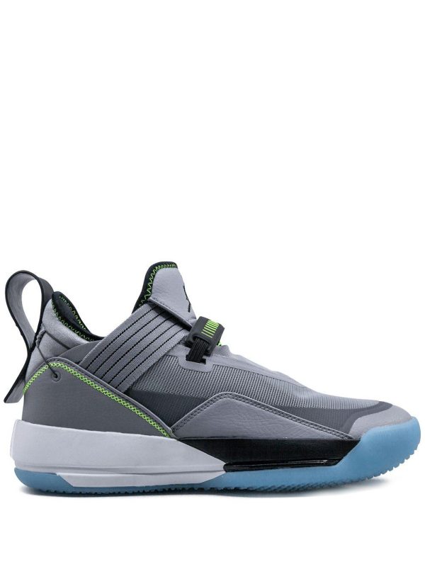 Air Jordan 33 SE P (CD9561-007)