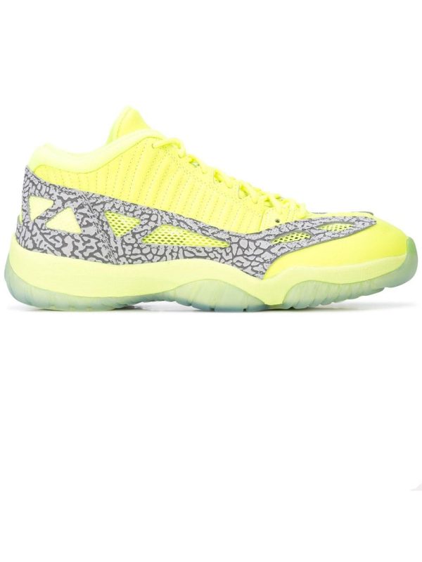 Nike  Air Jordan 11 Low IE (919712-700)