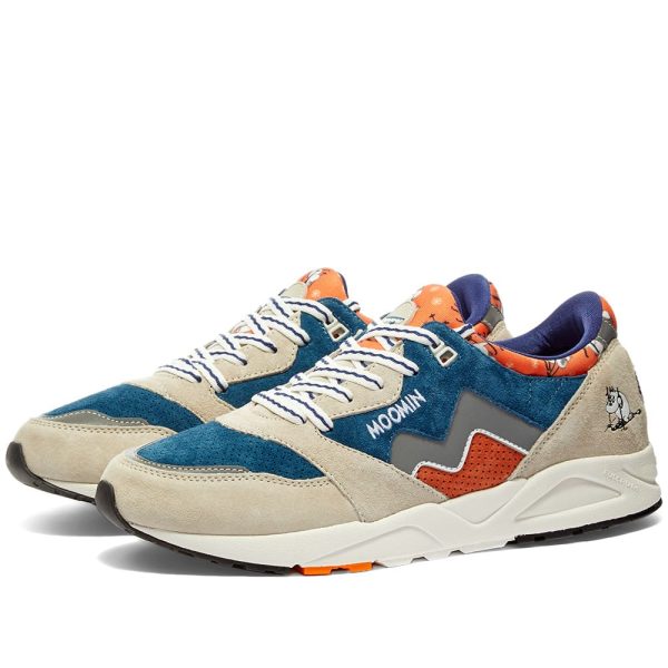 Karhu x Moomin Aria 95 "But No High Hill" (Khaki / Blau) (F803063)