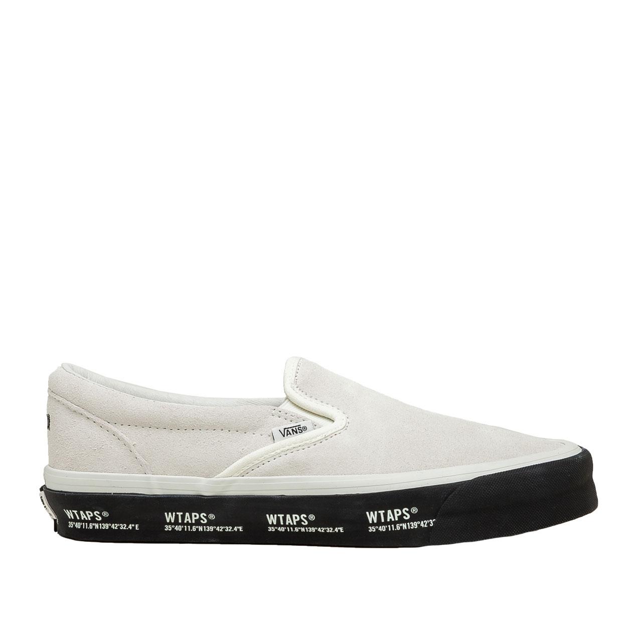 vans slip on black price