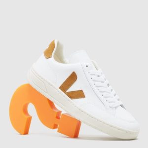 Veja V-12 Trainers (XD022322)