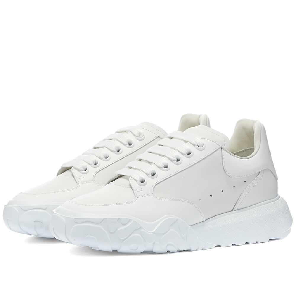 Кроссовки мужские Alexander McQueen Court Wedge Sole Sneaker  (634619WHZ94-9000) - купить в интернет-магазинах с доставкой, сравнить цены  или найти под заказ на SNEAKER SEARCH