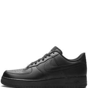 Nike Men's Air Force 1 07 (CW2288-001) черного цвета