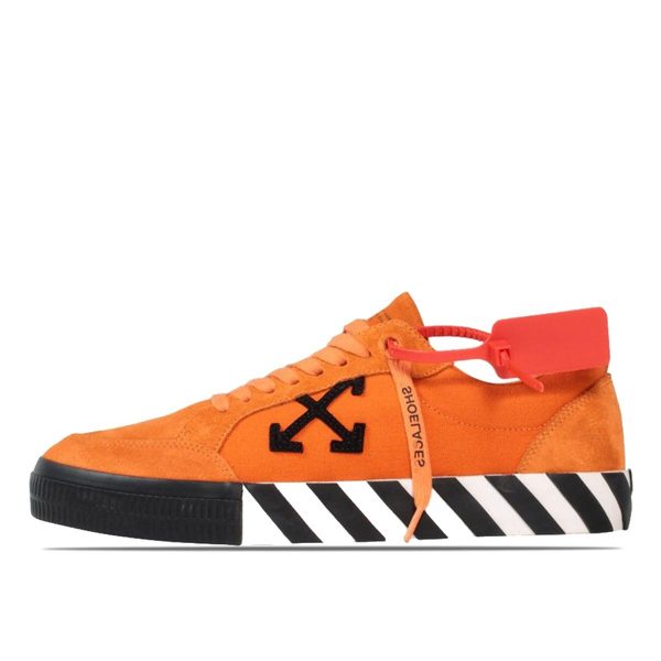 Off-White Vulc Low Orange (2019) (OMIA085E19C210471910)