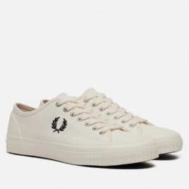 Fred Perry Hughes Low Canvas (B8108-760)