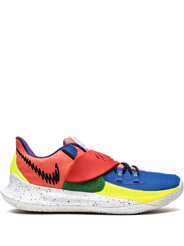 Nike Kyrie Low 3 NY vs NY sneakers (CJ1286800)