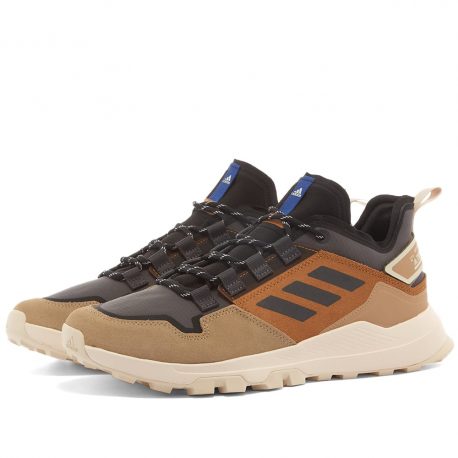 adidas hikester