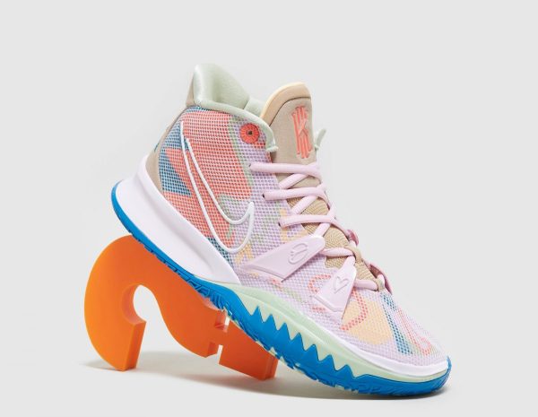 Nike Kyrie 7 (Pink/Multi)