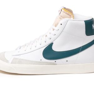 Nike Blazer Mid '77 Vntg (BQ6806-112)