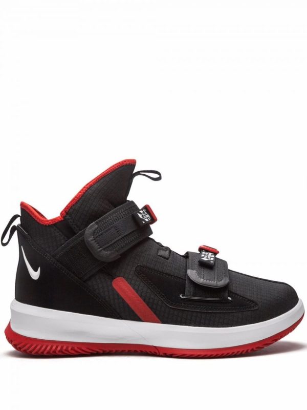 Nike Soldier XIII SFG (AR4228003)