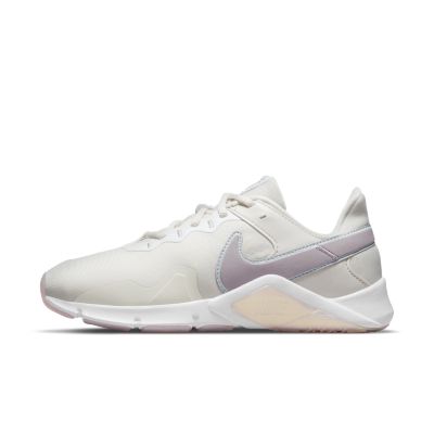 nike legend essential 2 premium women's