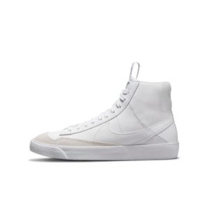 Nike Blazer Mid 77 SE Dance White Black (DH8640-102) белого цвета