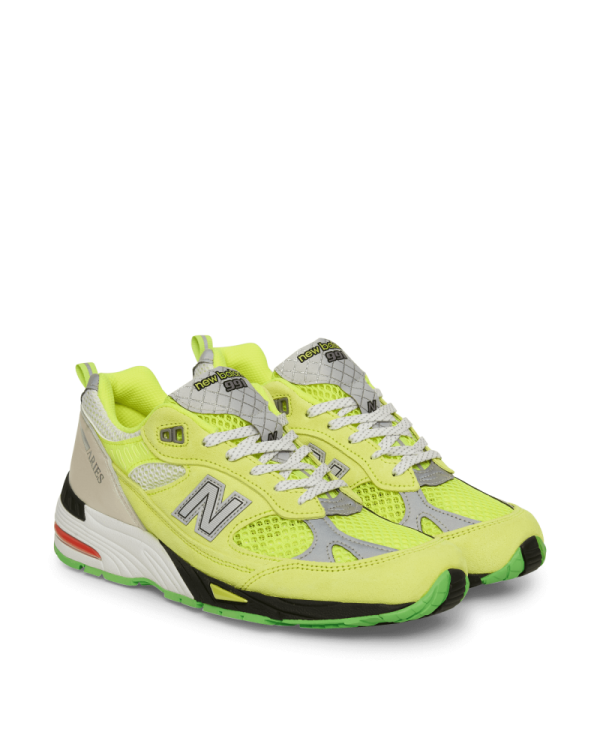 WMNS New Balance 991 Sneakers Yellow (NBAR00021 021)