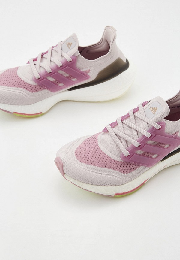 Кроссовки adidas Ultraboost 21 W (S23831) фиолетового цвета