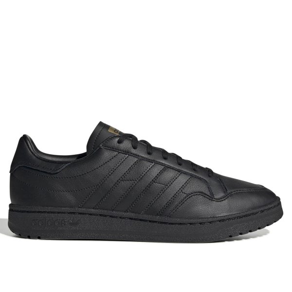 Adidas Team Court (EF6050) черного цвета