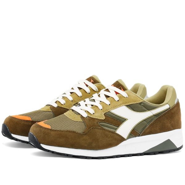 Кроссовки Diadora N902 (501.178559D0083) хаки цвета