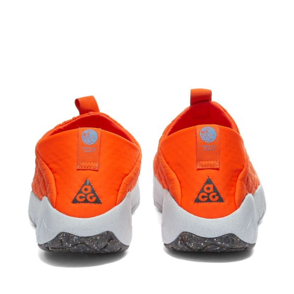 Nike Acg Moc 3.5 (DJ6080-800) оранжевого цвета