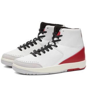 Air Jordan Men's 2 Retro SE (DQ0558-160) белого цвета