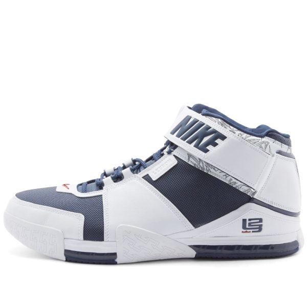 Nike Zoom Lebron II (DR0826-100) белого цвета