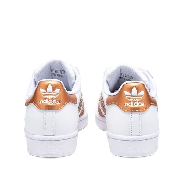 Adidas Superstar (FX7484) белого цвета