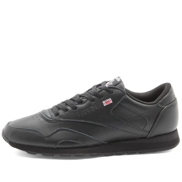 Reebok Men's Classic Leather Plus (GV8541) белого цвета