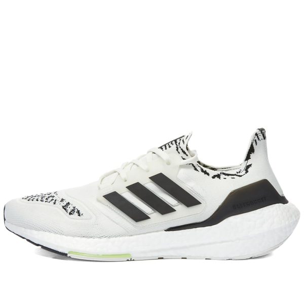 Adidas Men's Ultraboost 22 (GX5573) черного цвета