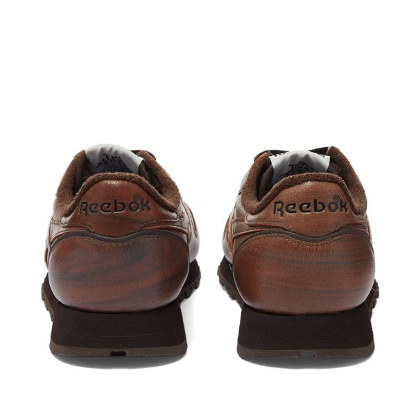 Reebok x EAMES Classic Leather (GY6391) коричневого цвета