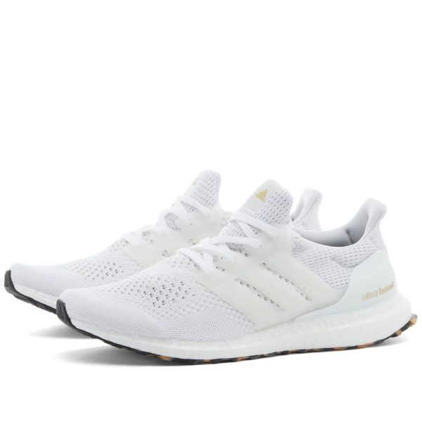 Adidas Men's Ultraboost 1.0 (GY9135) белого цвета