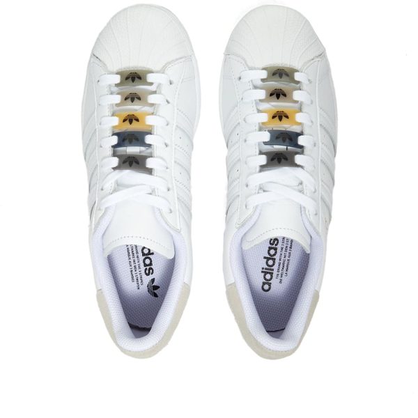 Adidas Women's Superstar W (GZ0866) белого цвета