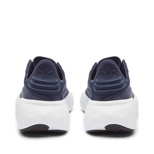 Adidas Men's adiFOM SLTN (HP6479) синего цвета