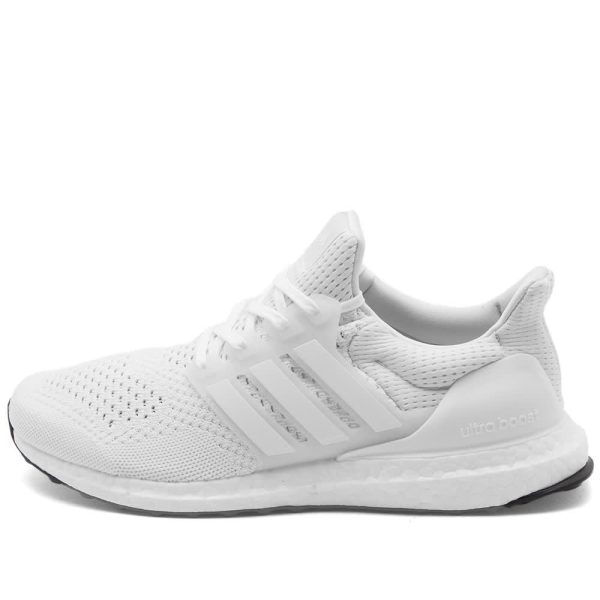 Adidas Men's Ultraboost 1.0 W (HQ4207) белого цвета