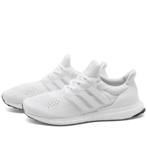 Adidas Men's Ultraboost 1.0 W (HQ4207) белого цвета