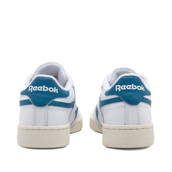 Reebok Men's Club C Revenge (IG0397) белого цвета