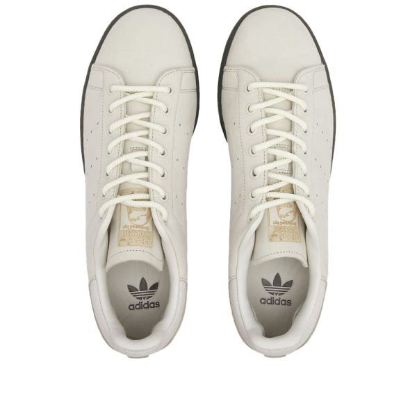 Adidas Men's Stan Smith Recon Wntr (IG2475) белого цвета