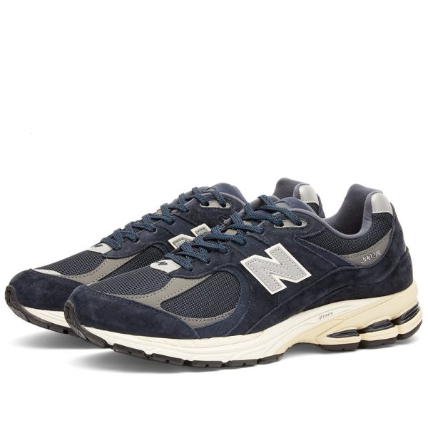 New Balance Men's M2002RCA (M2002RCA)  цвета