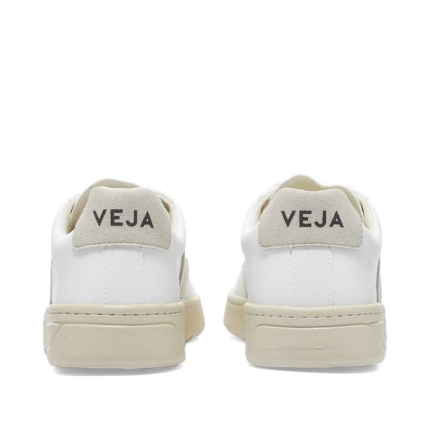 Veja Womens Women's Veja Urca (UC072539A) белого цвета