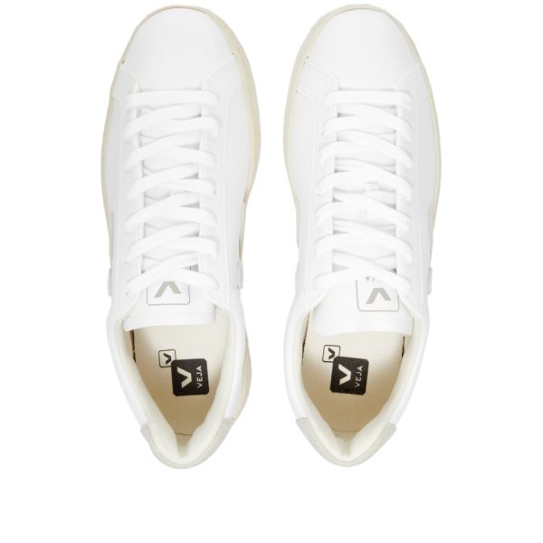 Veja Womens Women's Veja Urca (UC072539A) белого цвета